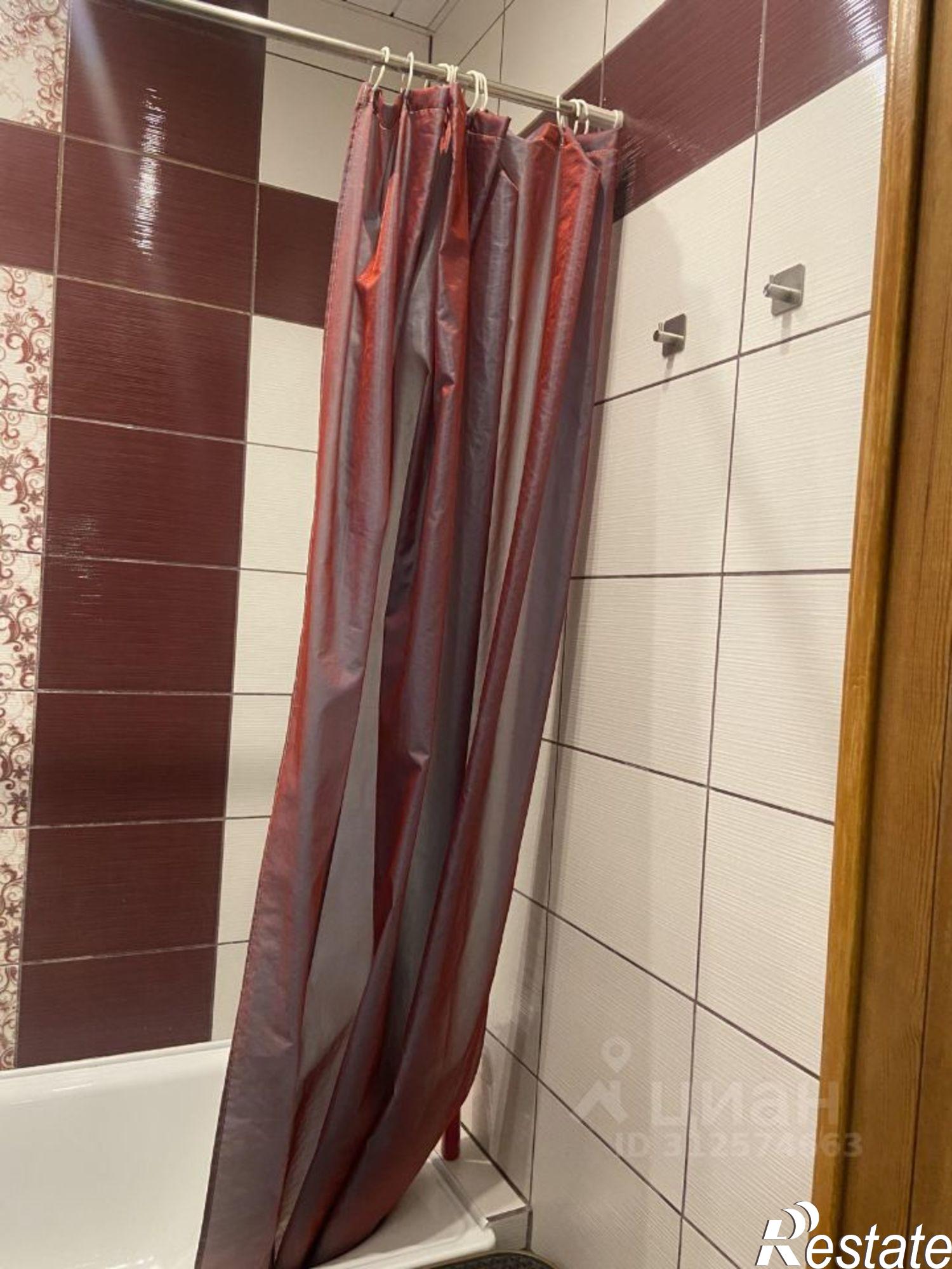 Купить квартиру за 13 000 000 рублей на Ленинградский пр-кт, 1