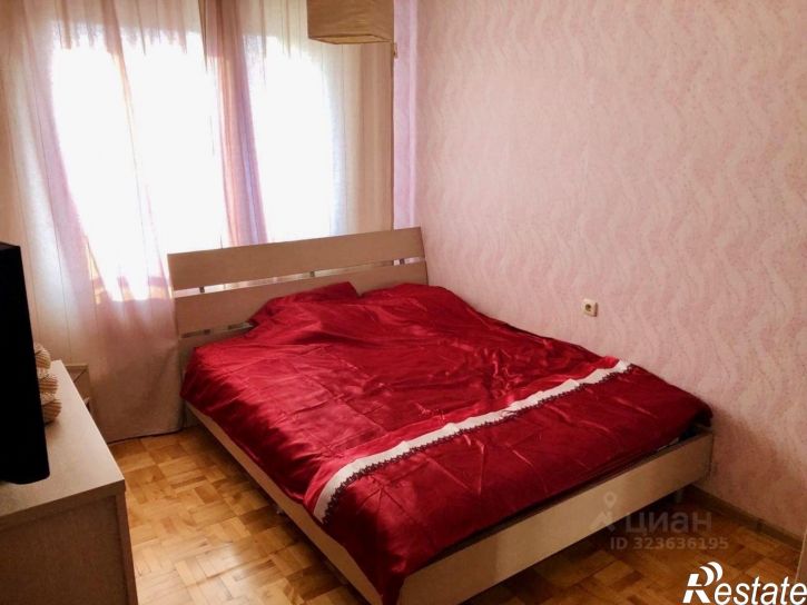 3-комн квартира пр-кт 60 лет СССР, 32,  д. 32