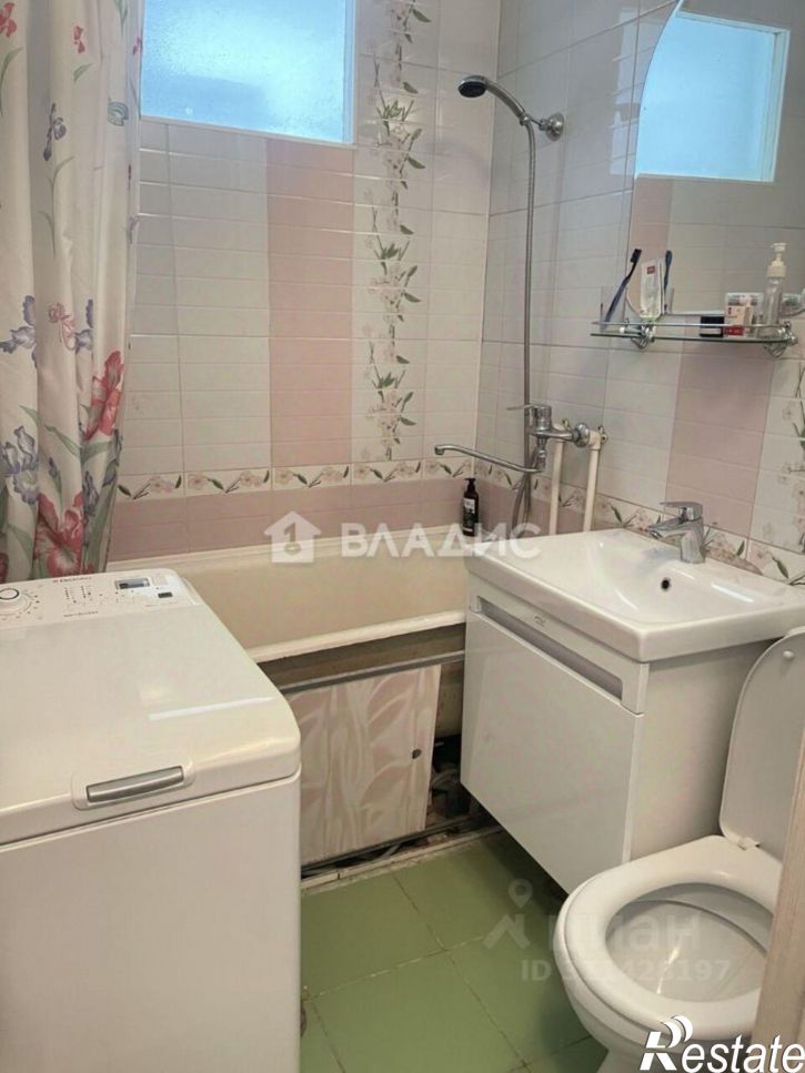 3-комн квартира Улан-Удэ, улица Хахалова, 8