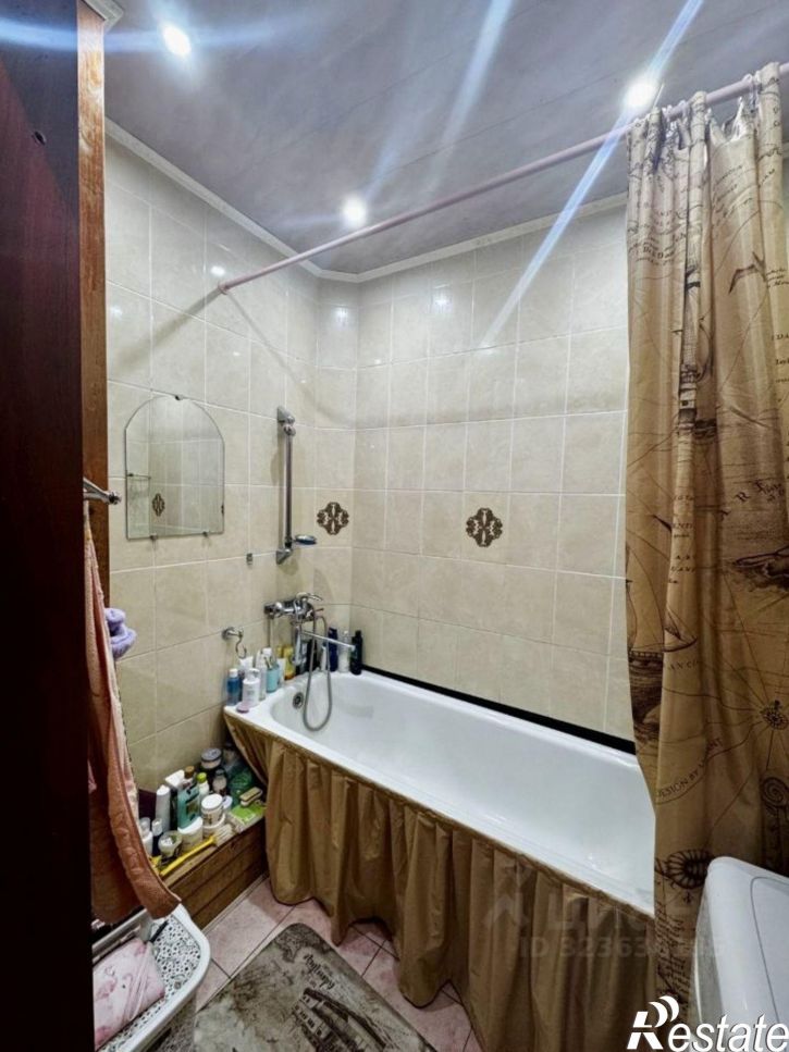 3-комн квартира пр-кт 60 лет СССР, 32,  д. 32