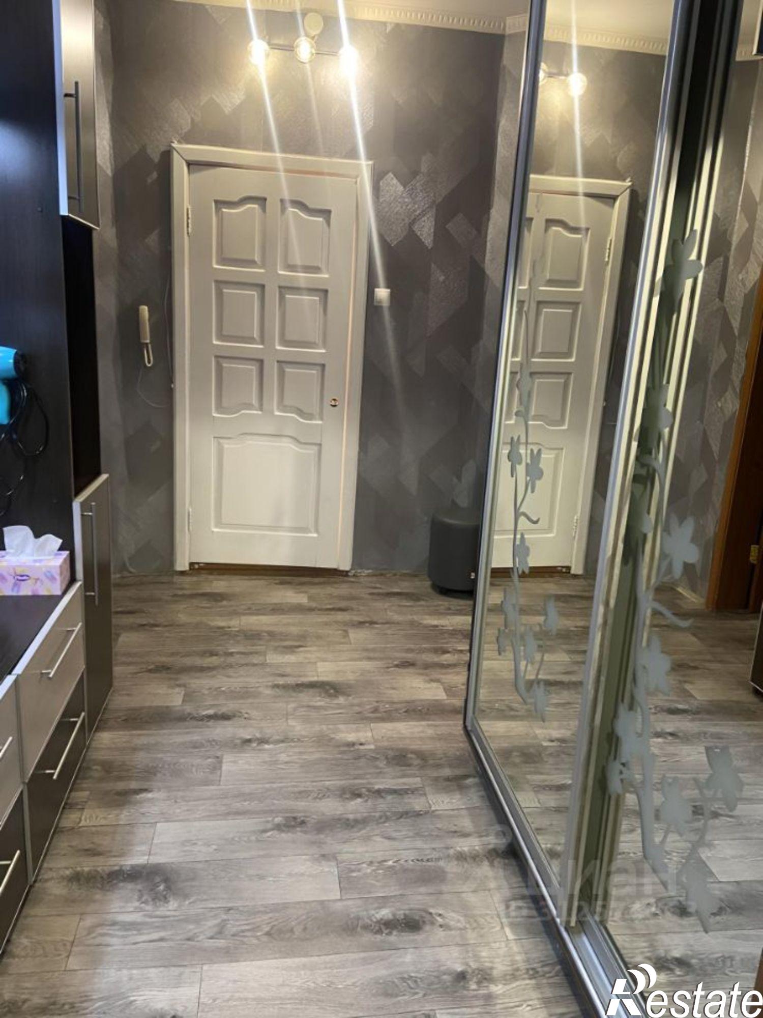 Купить квартиру за 13 000 000 рублей на Ленинградский проспект, 1