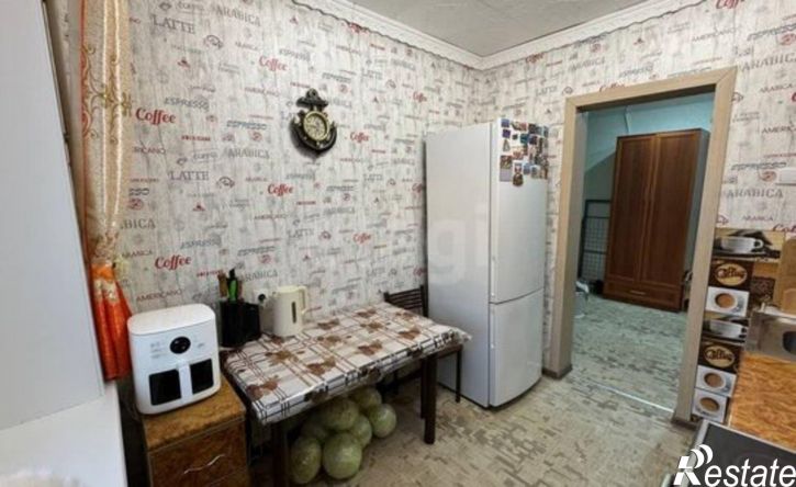 2-комн квартира мкр 6-й, 20,  д. 20