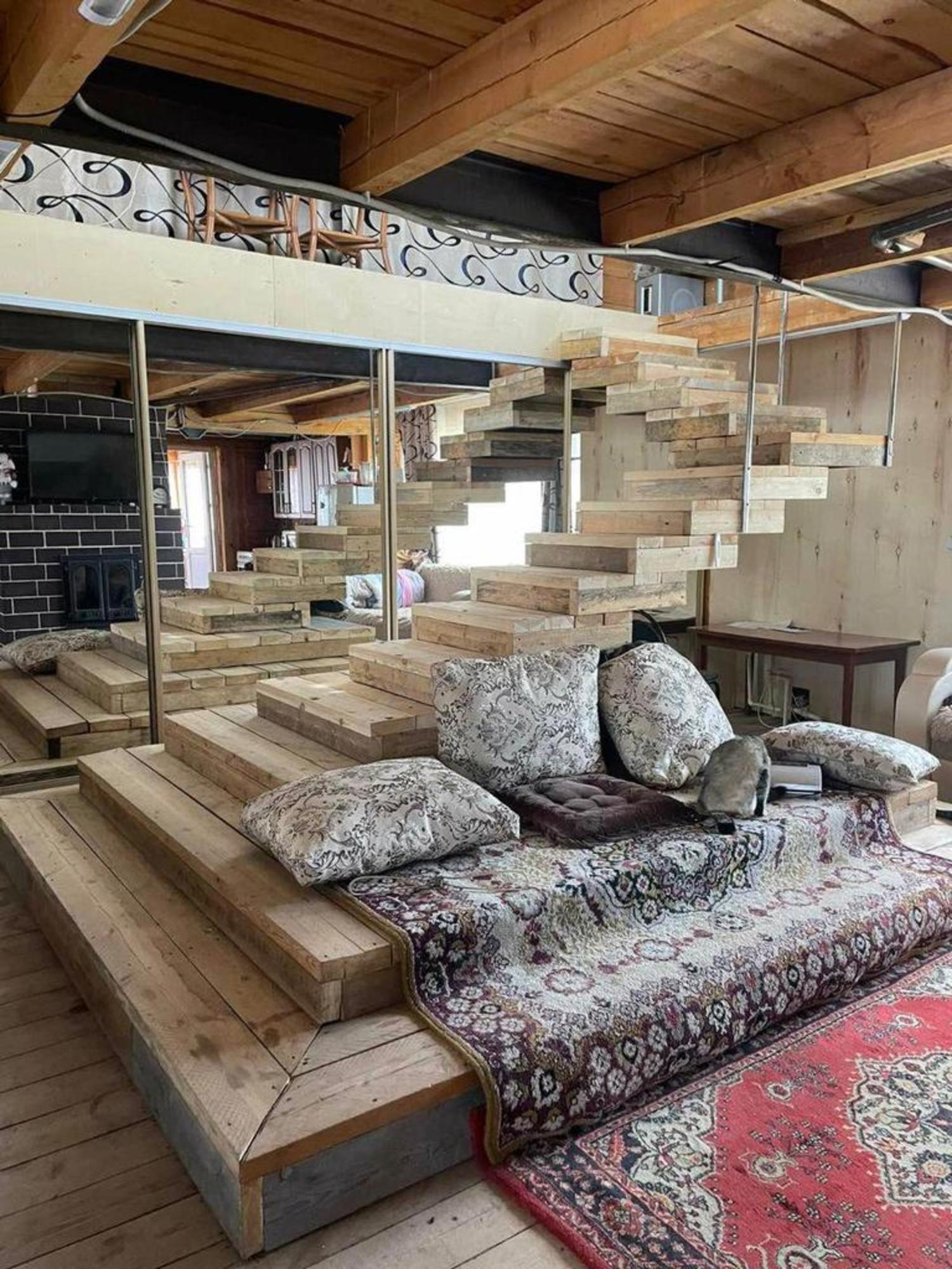 Купить торговое помещение за 40 000 000 рублей на Дорожная улица, д.2Б