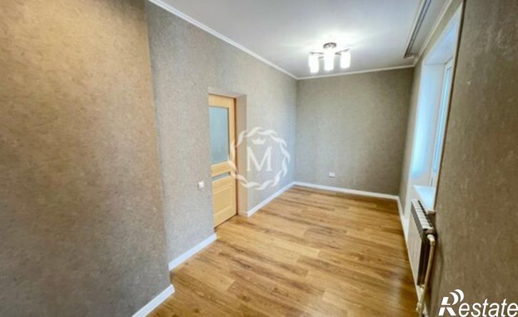 3-комн квартира Улан-Удэ, Боевая улица, 7В