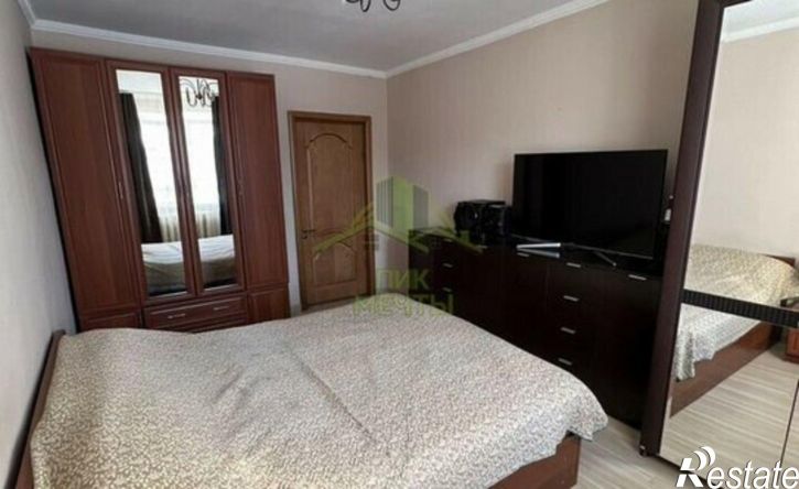 3-комн квартира Улан-Удэ, улица Жердева, 56А