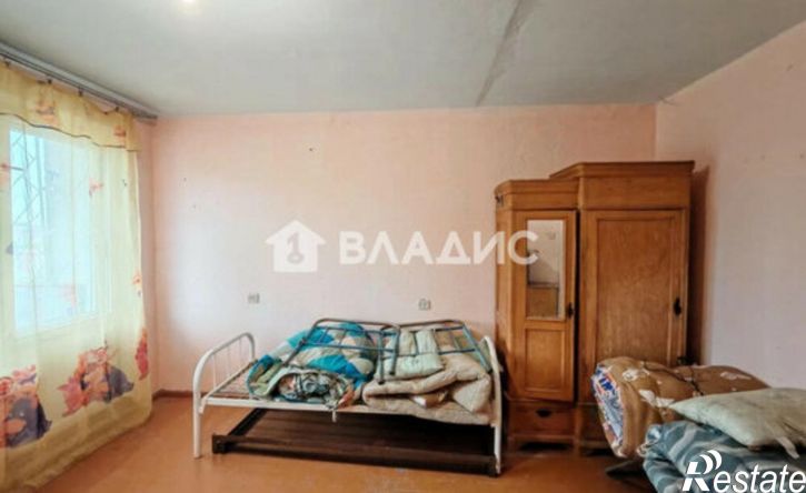 1-комн квартира мкр 6-й, 27,  д. 27
