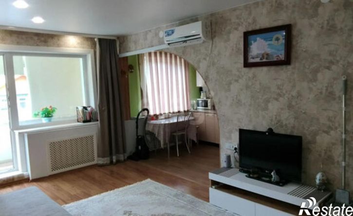 3-комн квартира улица Рукавишникова, 54,  д. 54