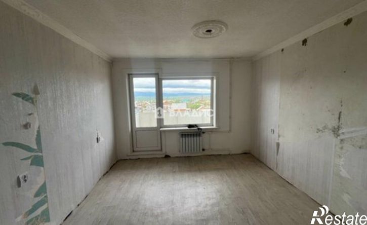 3-комн квартира мкр 6-й, 25,  д. 25