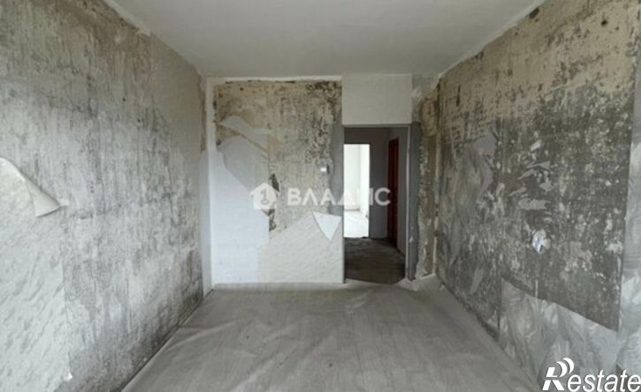 3-комн квартира мкр 6-й, 25,  д. 25