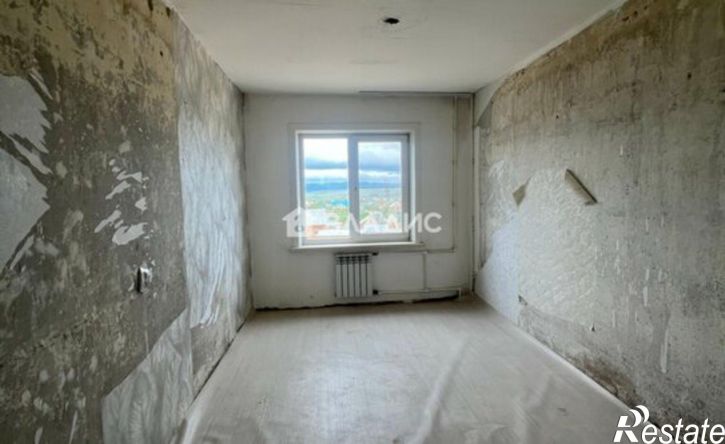 3-комн квартира мкр 6-й, 25,  д. 25