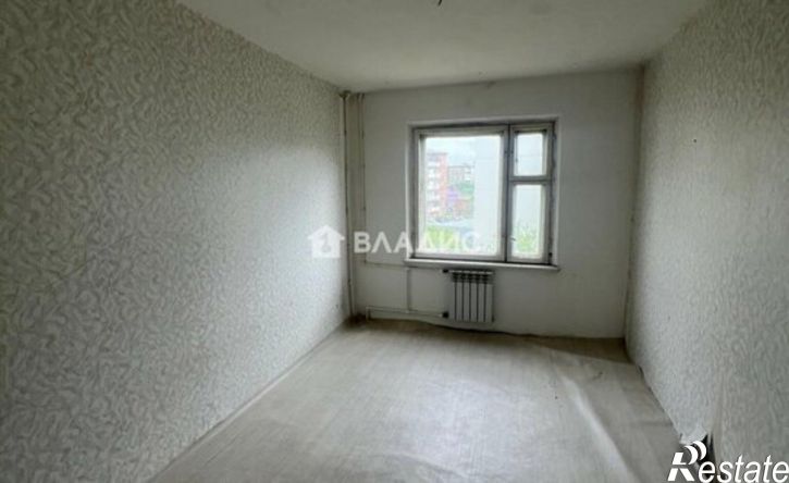 3-комн квартира мкр 6-й, 25,  д. 25