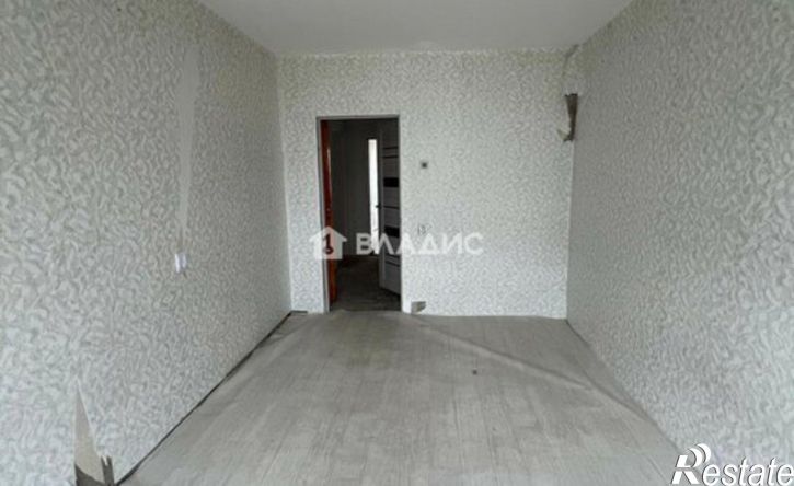 3-комн квартира мкр 6-й, 25,  д. 25