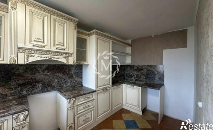 3-комн квартира Улан-Удэ, 102-й микрорайон, улица Ринчино, 28