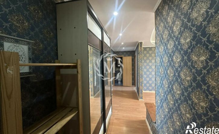 3-комн квартира Улан-Удэ, 102-й микрорайон, улица Ринчино, 28