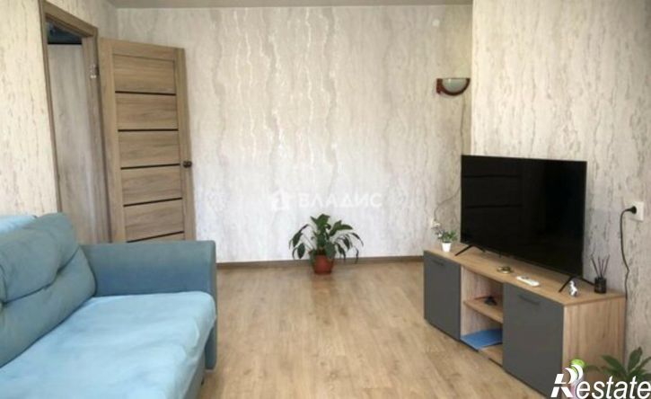 2-комн квартира Улан-Удэ, Комсомольская улица, 8А