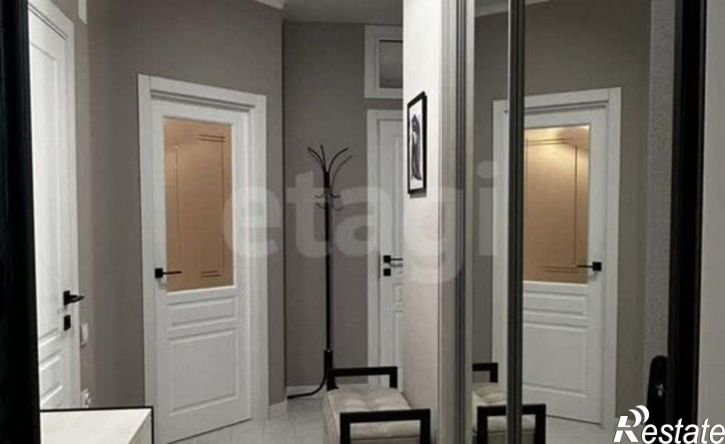 2-комн квартира Улан-Удэ, улица Смолина, 67к2