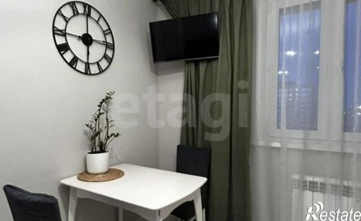 2-комн квартира Улан-Удэ, улица Смолина, 67к2