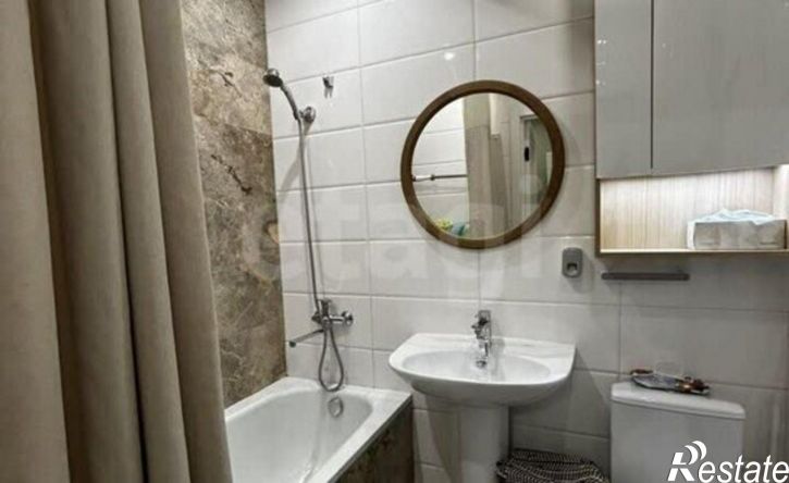 2-комн квартира Улан-Удэ, улица Смолина, 67к2