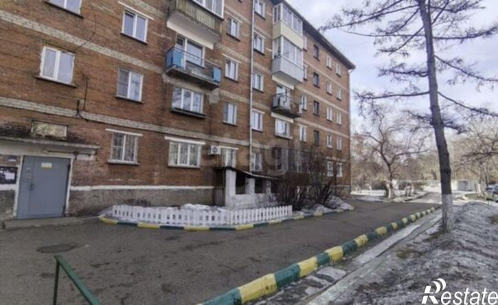 3-комн квартира Улан-Удэ, Октябрьская улица, 10А