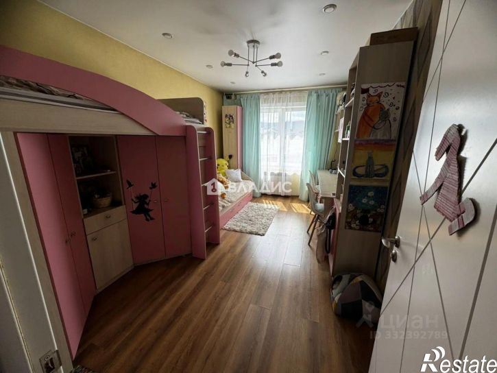 3-комн квартира Улан-Удэ, улица Жердева, 136