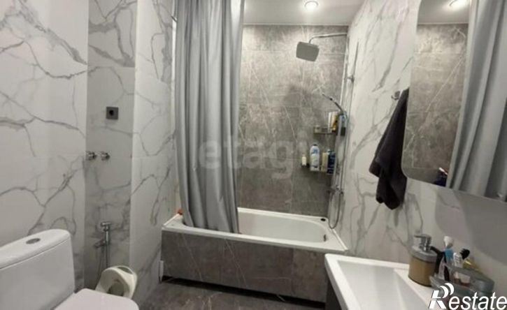 3-комн квартира Улан-Удэ, микрорайон 140Б, 11