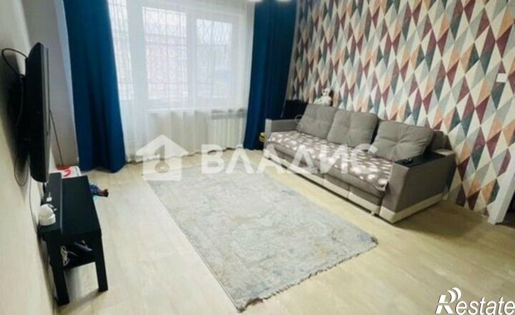 3-комн квартира Улан-Удэ, 102-й микрорайон, улица Ринчино, 3