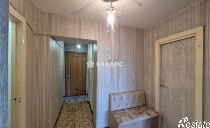 2-комн квартира Улан-Удэ, микрорайон Заречный, улица Толстихина, 2А