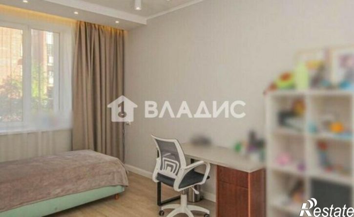 5-комн квартира Улан-Удэ, 102-й микрорайон, улица Ринчино, 25