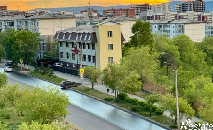 3-комн квартира Улан-Удэ, улица Мокрова, 28А